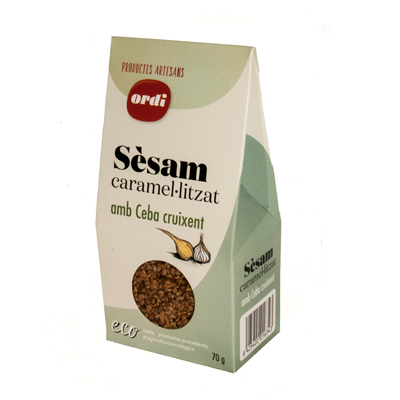 Sèsam carmel·litzat amb ceba cruixent Sèsam carmel·litzat amb ceba cruixent