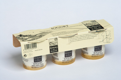 Iogurt de melmelada de pinya i coco Iogurt de melmelada de pinya i coco